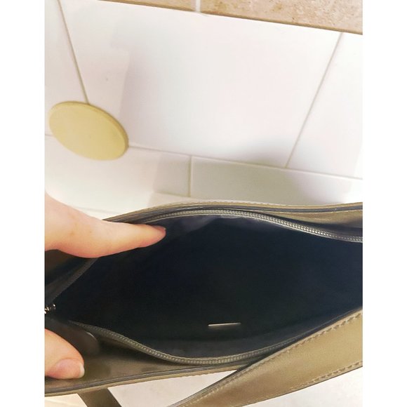 NWOT Oroton Leather Purse - Picture 6 of 8